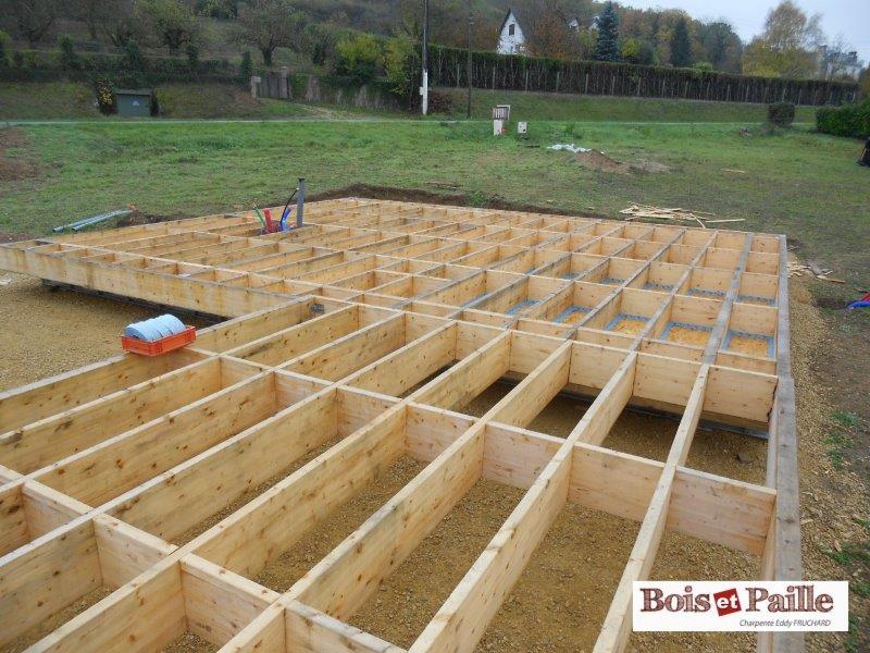 Maison en paille à Chasseneuil du Poitou (86)